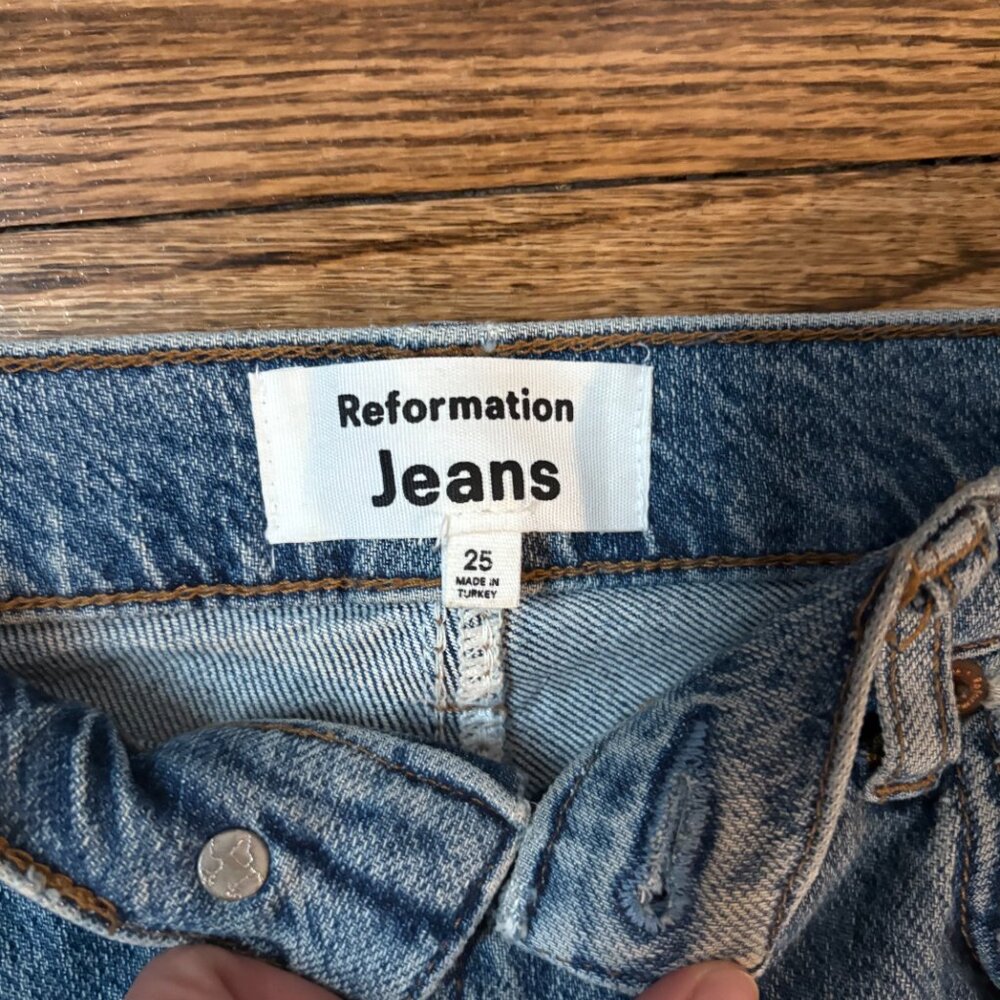Liza Ultra High Rise Straight Jean - Picture 3 of 4